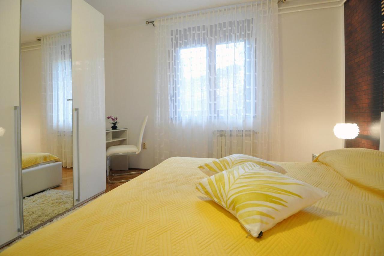 Apartman Lory Pula Exteriér fotografie
