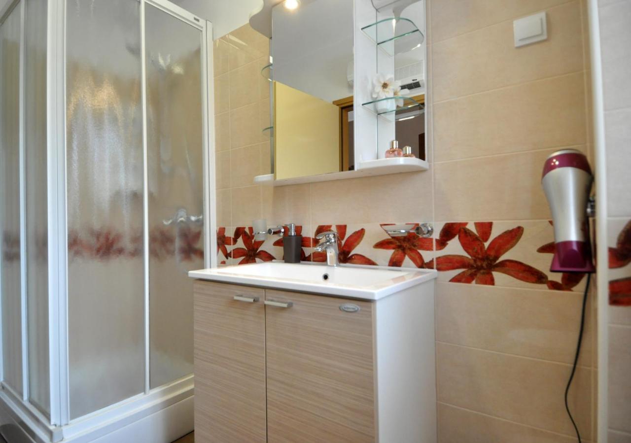 Apartman Lory Pula Exteriér fotografie