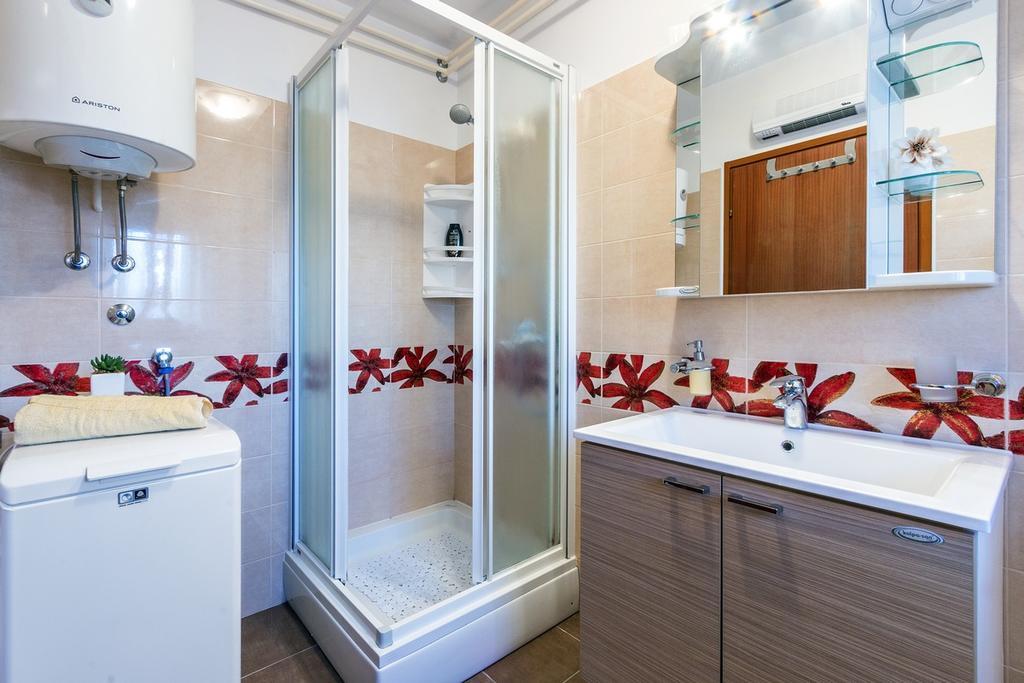 Apartman Lory Pula Exteriér fotografie